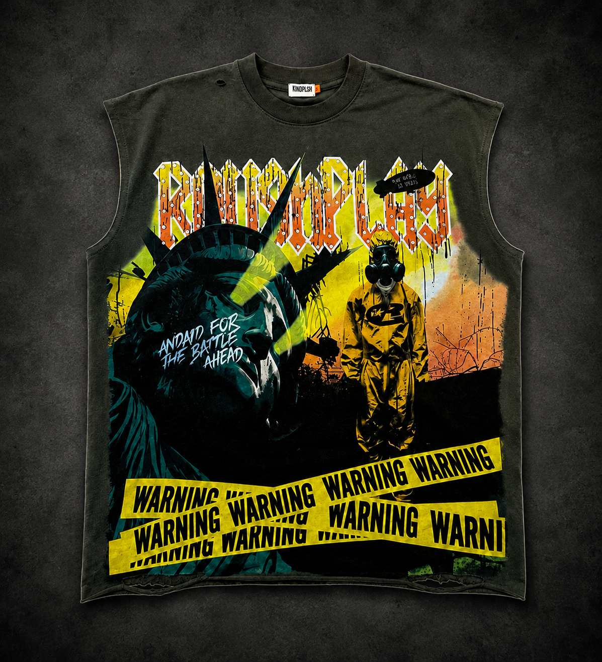 GRAPHIC TEES
